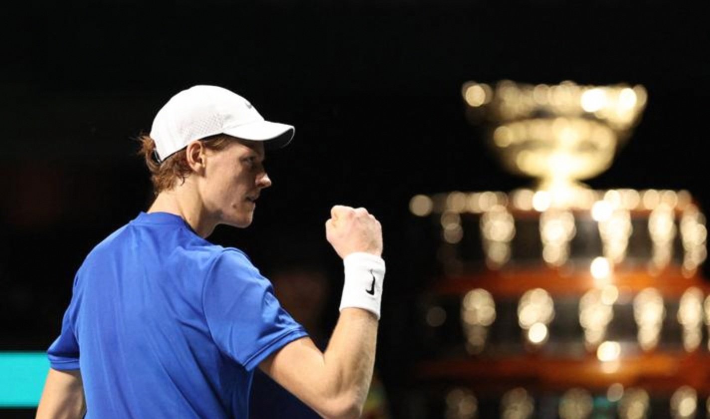 法网碾压戴维斯杯，辛纳扛起全队